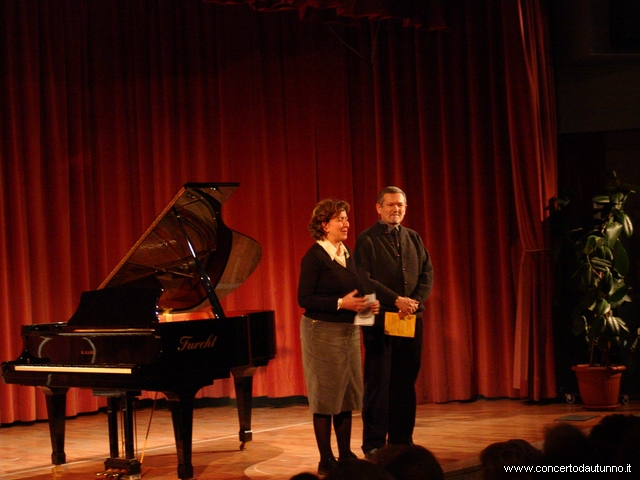 Stefano De Peppo, baritono soprano Maria Malatesta Calabṛ