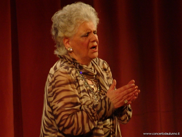Stefano De Peppo, baritono soprano Maria Malatesta Calabṛ
