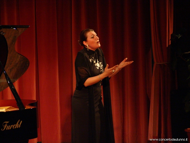 Stefano De Peppo, baritono soprano Maria Malatesta Calabṛ
