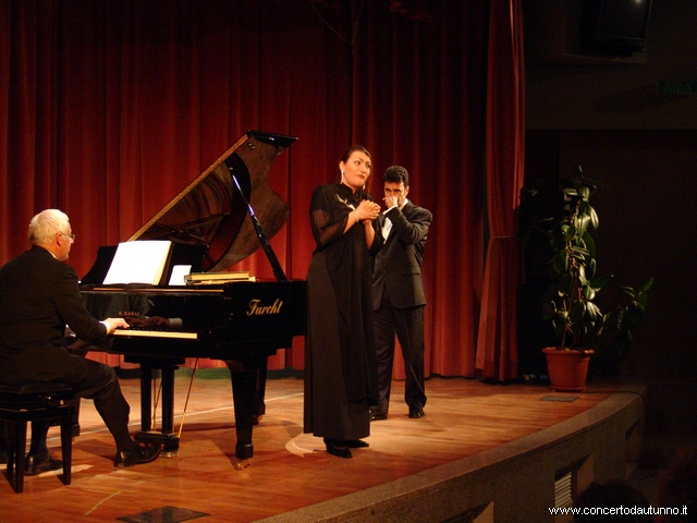 Stefano De Peppo, baritono soprano Maria Malatesta Calabṛ