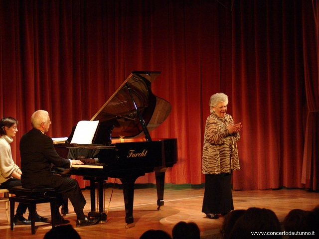 Stefano De Peppo, baritono soprano Maria Malatesta Calabṛ