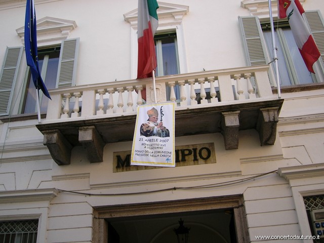 Benedetto XVI visita Vigevano