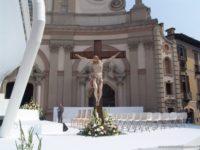Benedetto XVI visita Vigevano