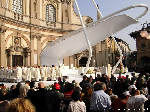 Benedetto XVI visita Vigevano