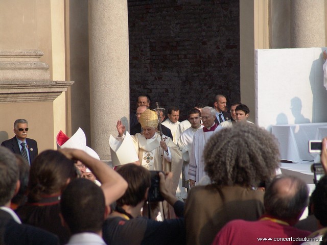 Benedetto XVI visita Vigevano