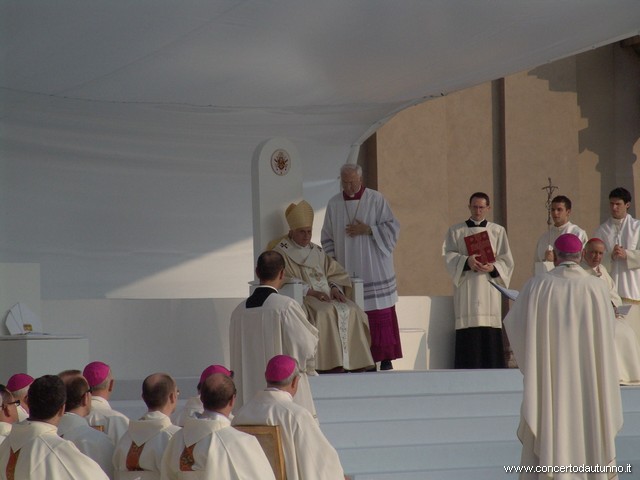 Benedetto XVI visita Vigevano