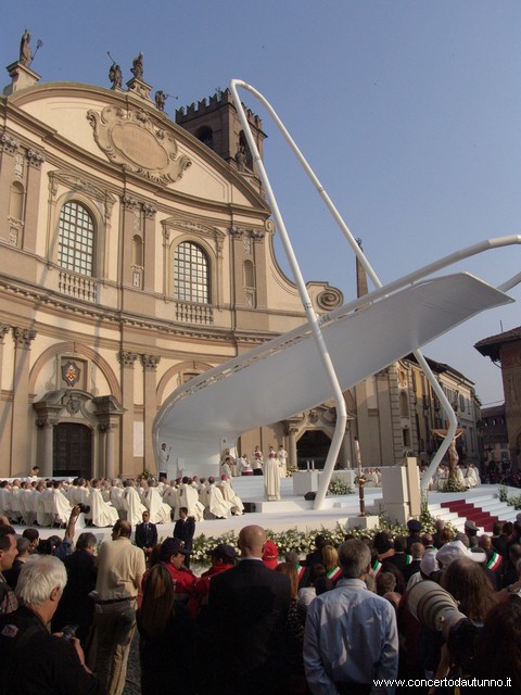 Benedetto XVI visita Vigevano