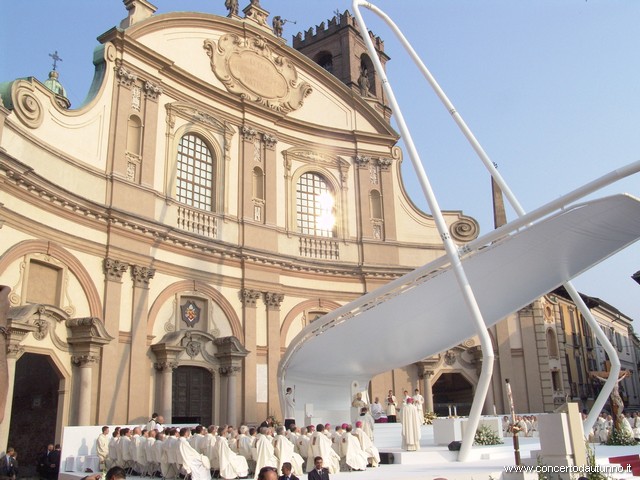 Benedetto XVI visita Vigevano