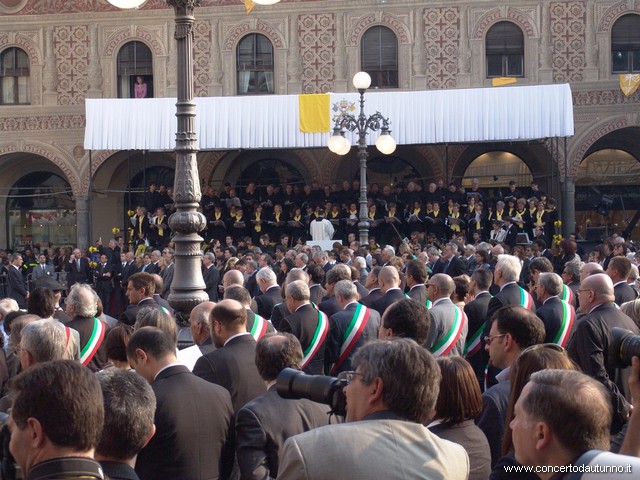 Benedetto XVI visita Vigevano