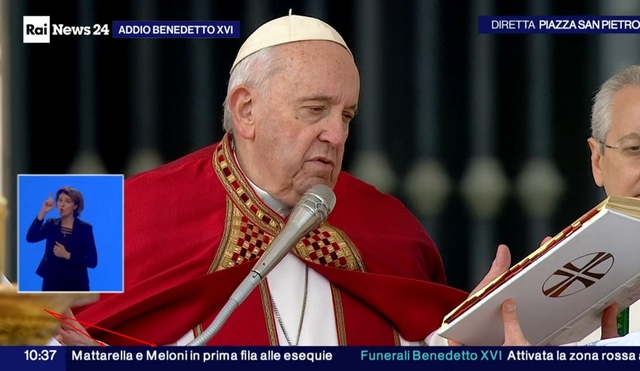 Roma funerale Benedetto XVI