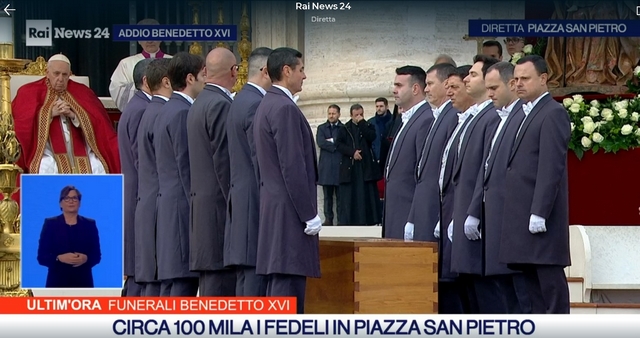 Roma funerale Benedetto XVI