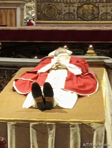 Roma funerale Benedetto XVI