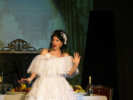 120608-traviata140