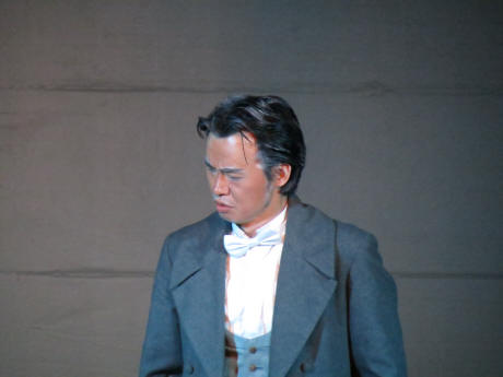 120608-traviata370