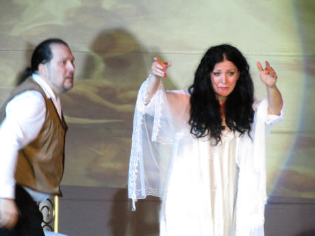 120608-traviata389