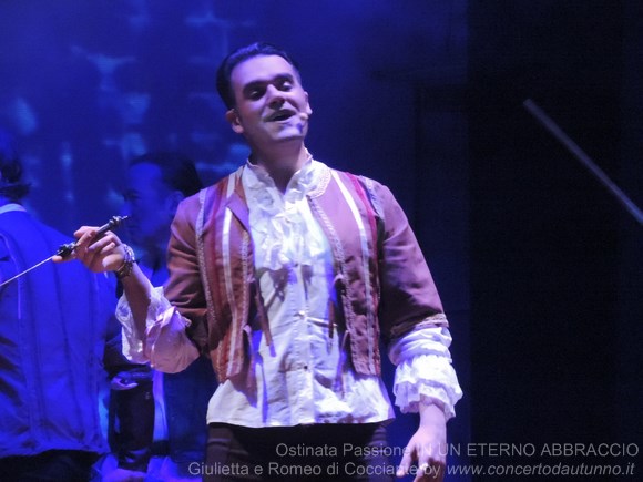 Ostinata Passione IN UN ETERNO ABBRACCIO Giulietta e Romeo di Cocciante