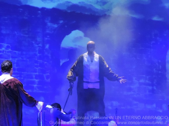 Ostinata Passione IN UN ETERNO ABBRACCIO Giulietta e Romeo di Cocciante