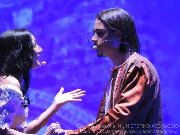 Ostinata Passione IN UN ETERNO ABBRACCIO Giulietta e Romeo di Cocciante