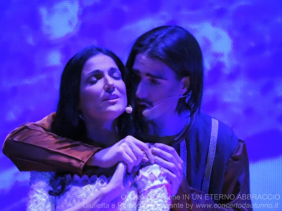 Ostinata Passione IN UN ETERNO ABBRACCIO Giulietta e Romeo di Cocciante