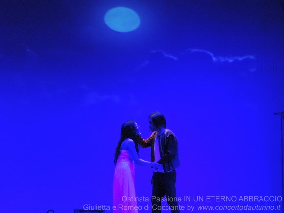 Ostinata Passione IN UN ETERNO ABBRACCIO Giulietta e Romeo di Cocciante