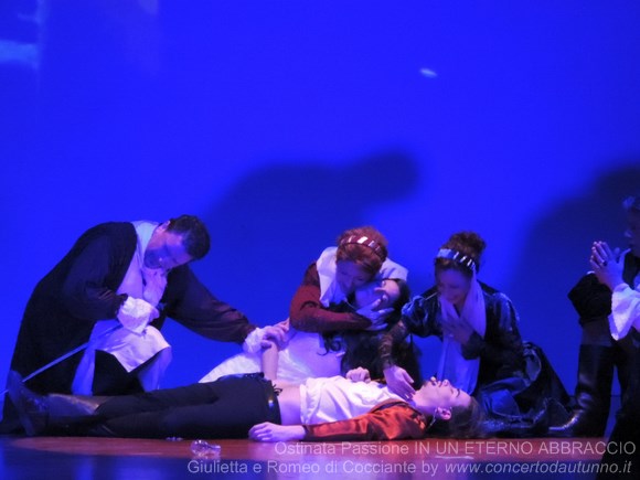 Ostinata Passione IN UN ETERNO ABBRACCIO Giulietta e Romeo di Cocciante