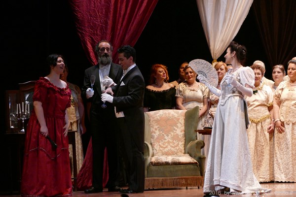 Traviata Mede Besostri