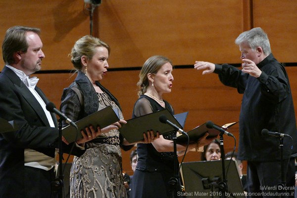 laVerdi Dvorak Stabat Mater