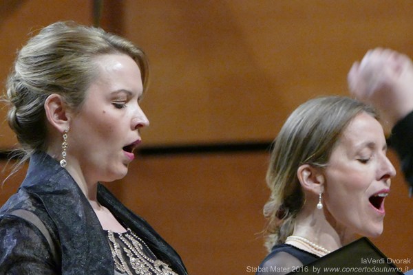 laVerdi Dvorak Stabat Mater
