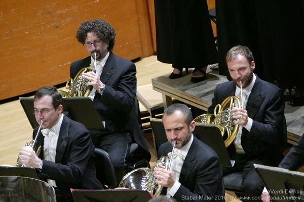 laVerdi Dvorak Stabat Mater