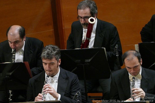 laVerdi Dvorak Stabat Mater
