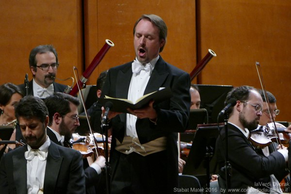 laVerdi Dvorak Stabat Mater