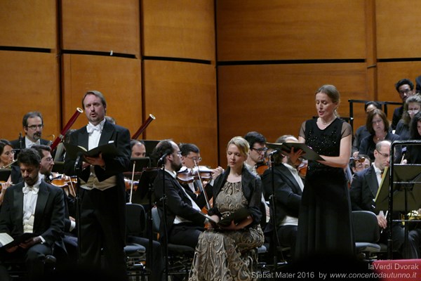 laVerdi Dvorak Stabat Mater