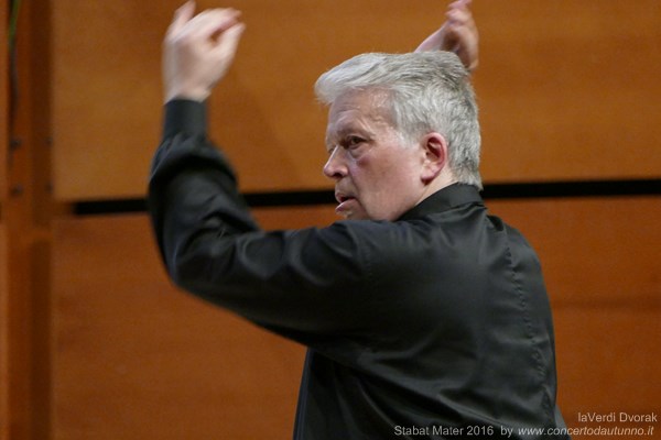 laVerdi Dvorak Stabat Mater