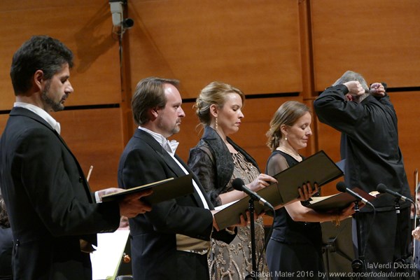 laVerdi Dvorak Stabat Mater