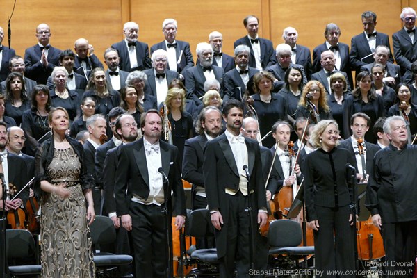 laVerdi Dvorak Stabat Mater