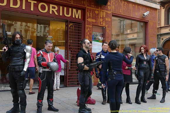 laVerdi Superhero