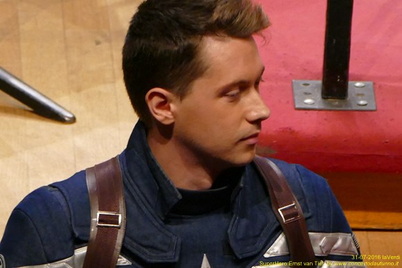 laVerdi Superhero