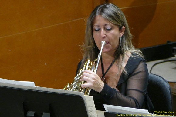 laVerdi Hitchcock