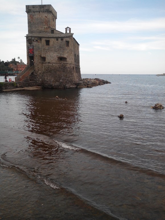 Varese Ligure, Rapallo, Torre del Lago