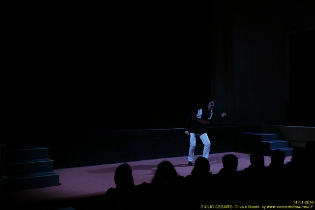 Teatro Litta Giulio Cesare Alberto Oliva