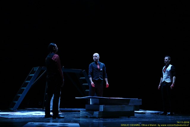 Teatro Litta Giulio Cesare Alberto Oliva