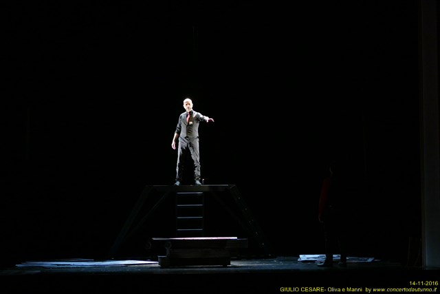 Teatro Litta Giulio Cesare Alberto Oliva