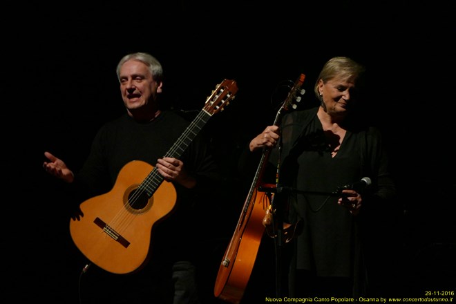 Nuova Compagnia Canto Popolare - Osanna