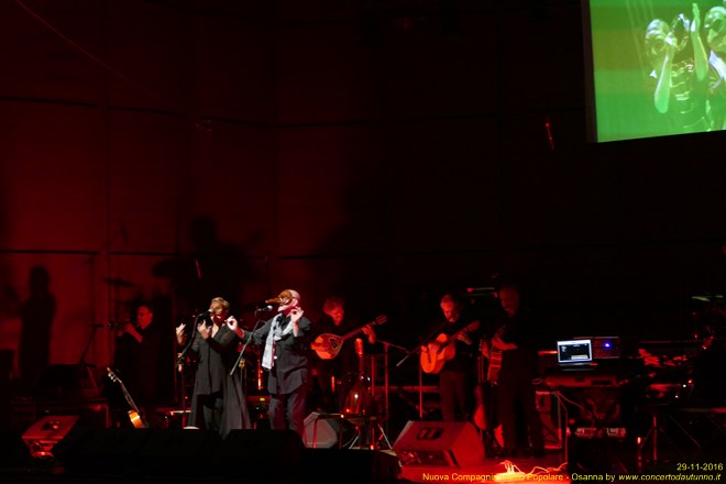 Nuova Compagnia Canto Popolare - Osanna