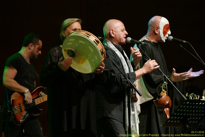 Nuova Compagnia Canto Popolare - Osanna