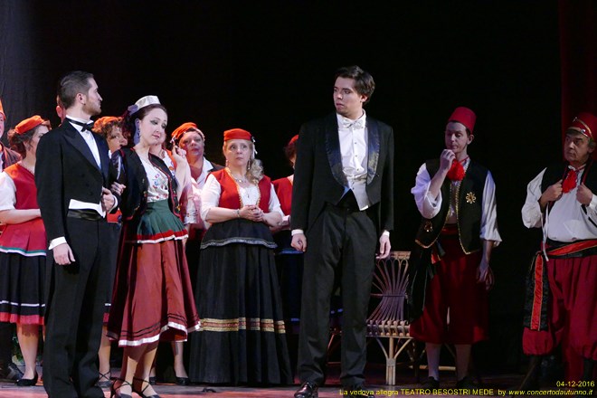 Mede Besostri Vedova allegra