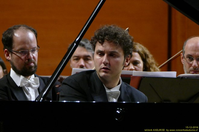 laVerdi Axelrod Gershwin