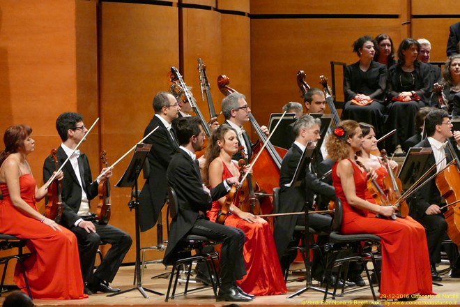 Nona di Beethoven Orchestra e Coro G.Verdi Claus Peter Flor