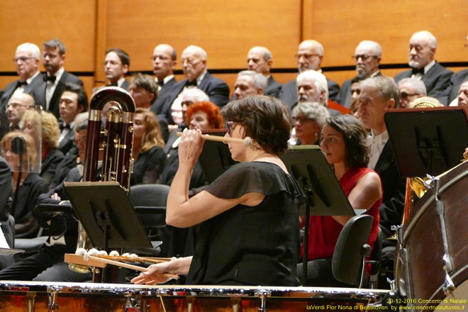 Nona di Beethoven Orchestra e Coro G.Verdi Claus Peter Flor