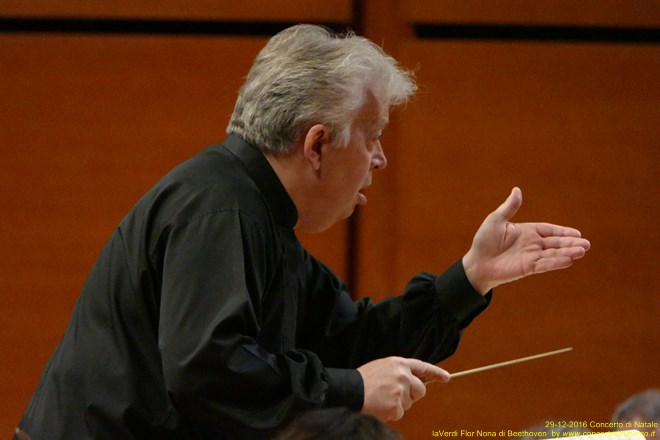 Nona di Beethoven Orchestra e Coro G.Verdi Claus Peter Flor